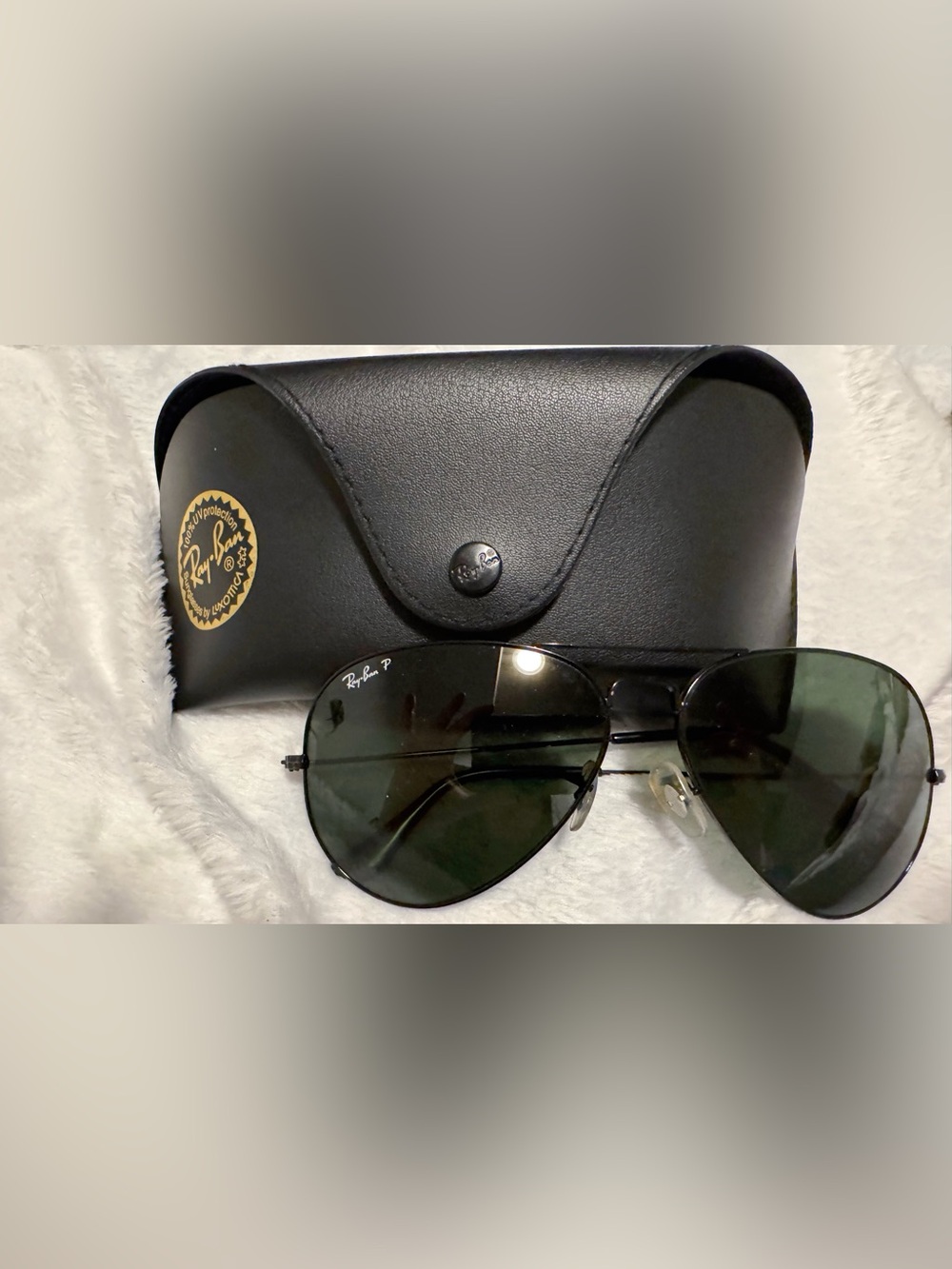 Ray-Ban Black Aviator Classic Polarized Sunglasses